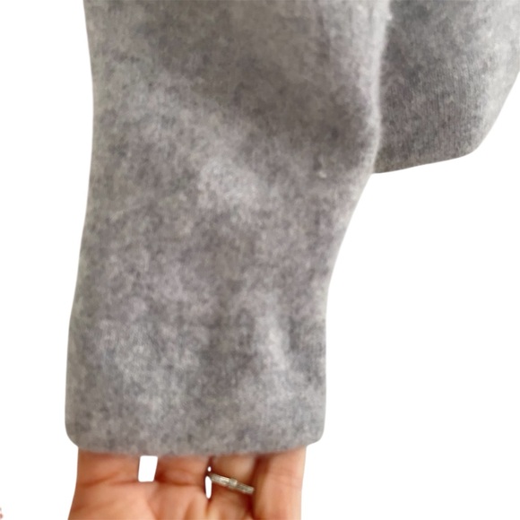 Cashmere Hudson North Sweater Size Large Heathered Grey Quiet Luxury Soft - Picture 5 of 13